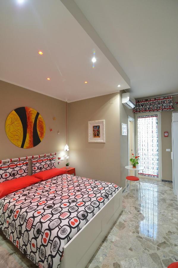 Dimora Pascali Holiday - " Rooms & Relax " โปลีญาโนอามาเร ภายนอก รูปภาพ