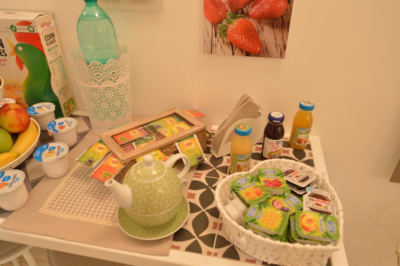 Dimora Pascali Holiday - " Rooms & Relax " โปลีญาโนอามาเร ภายนอก รูปภาพ